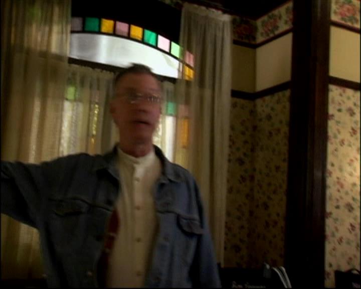 Charmed-Online-dot-ToTheManorBorn0212.jpg Charmed-Online-dot-ToTheManorBorn0212.jpg