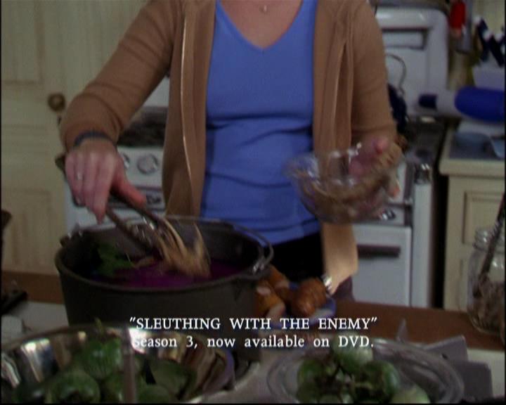 Charmed-Online-dot-ToTheManorBorn0216.jpg Charmed-Online-dot-ToTheManorBorn0216.jpg