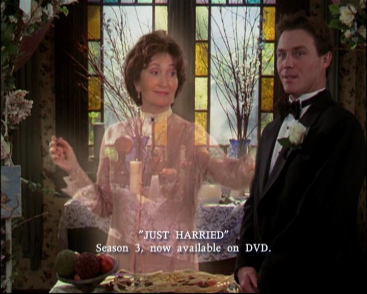 Charmed-Online-dot-ToTheManorBorn0242.jpg Charmed-Online-dot-ToTheManorBorn0242.jpg