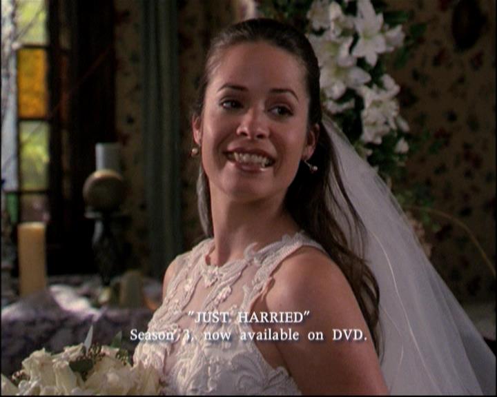 Charmed-Online-dot-ToTheManorBorn0255.jpg Charmed-Online-dot-ToTheManorBorn0255.jpg