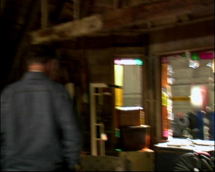 Charmed-Online-dot-ToTheManorBorn0365.jpg Charmed-Online-dot-ToTheManorBorn0365.jpg