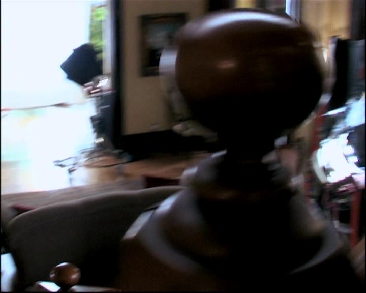 Charmed-Online-dot-ToTheManorBorn0415.jpg Charmed-Online-dot-ToTheManorBorn0415.jpg