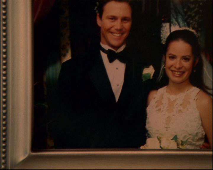 Charmed-Online-dot-ToTheManorBorn0480.jpg Charmed-Online-dot-ToTheManorBorn0480.jpg