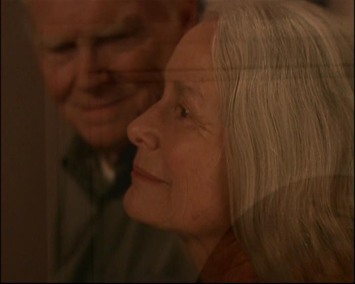 Charmed-Online-dot-ToTheManorBorn0484.jpg Charmed-Online-dot-ToTheManorBorn0484.jpg