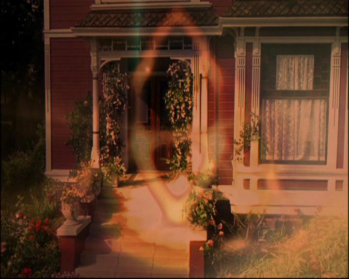 Charmed-Online-dot-ToTheManorBorn0502.jpg Charmed-Online-dot-ToTheManorBorn0502.jpg