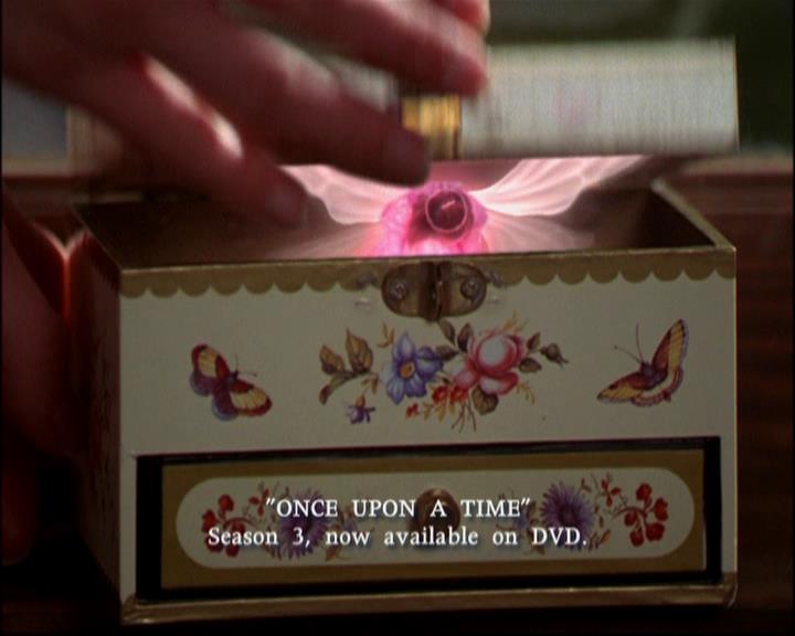 Charmed-Online-dot-TheStoryOfCharmed-CharmedAgain0947.jpg Charmed-Online-dot-TheStoryOfCharmed-CharmedAgain0947.jpg