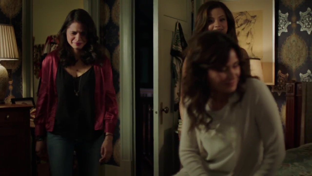 Charmed-Online-dot-nl_Charmed-1x01Pilot00076.jpg Charmed-Online-dot-nl_Charmed-1x01Pilot00076.jpg