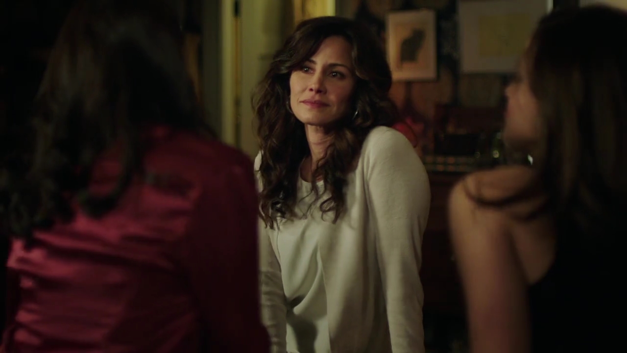 Charmed-Online-dot-nl_Charmed-1x01Pilot00079.jpg