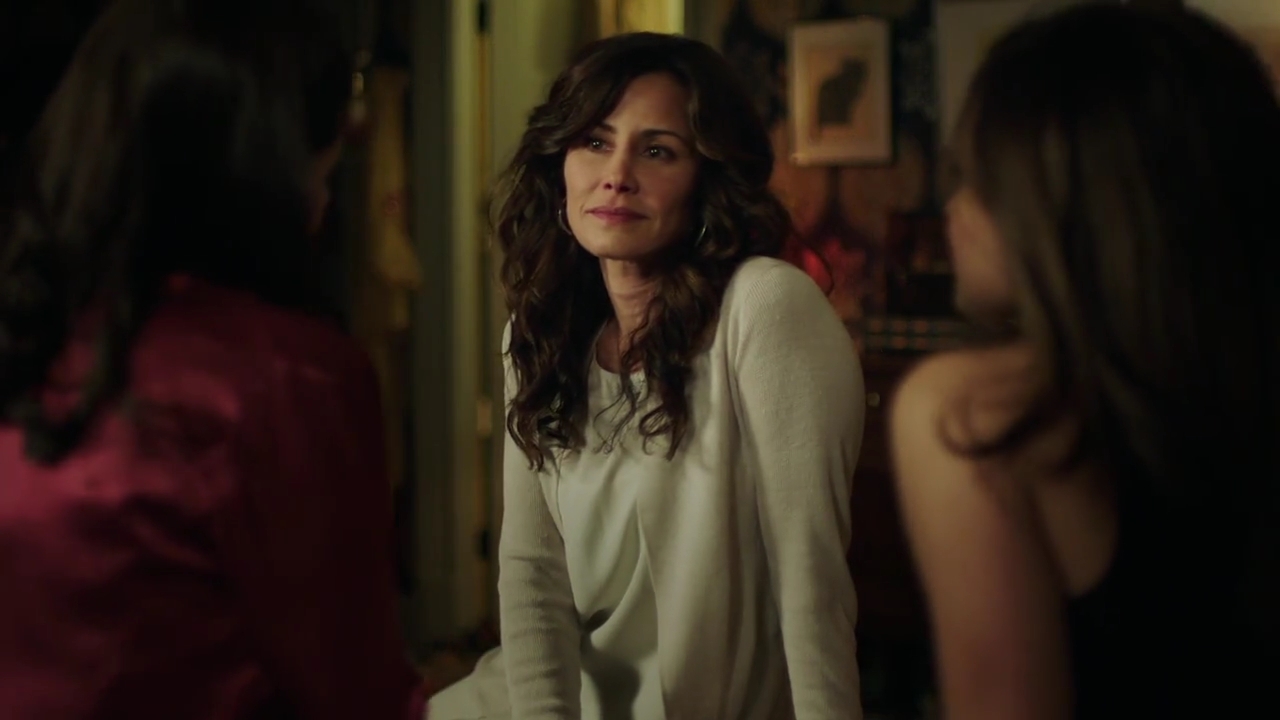 Charmed-Online-dot-nl_Charmed-1x01Pilot00080.jpg