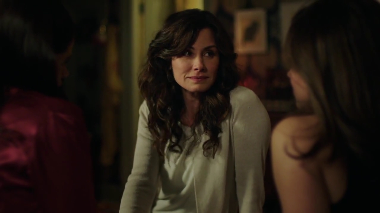 Charmed-Online-dot-nl_Charmed-1x01Pilot00093.jpg