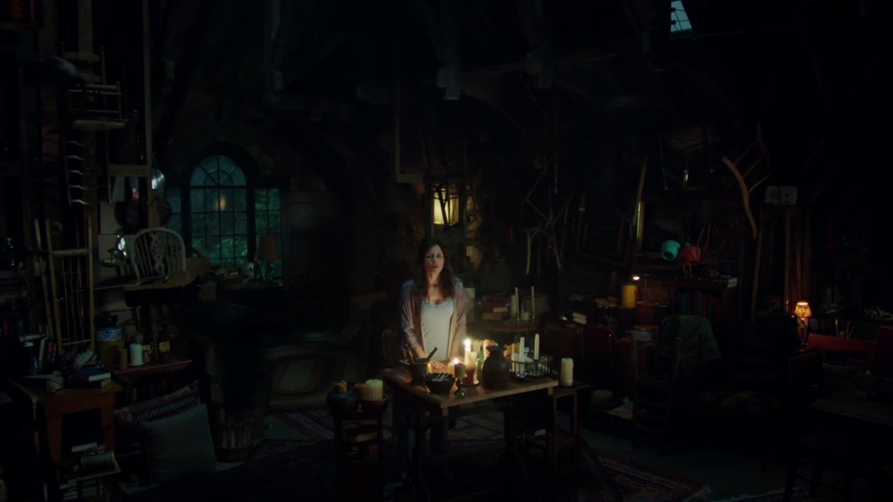 Charmed-Online-dot-nl_Charmed-1x01Pilot00245.jpg