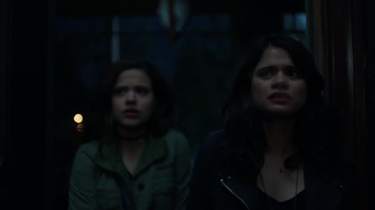 Charmed-Online-dot-nl_Charmed-1x01Pilot00341.jpg Charmed-Online-dot-nl_Charmed-1x01Pilot00341.jpg