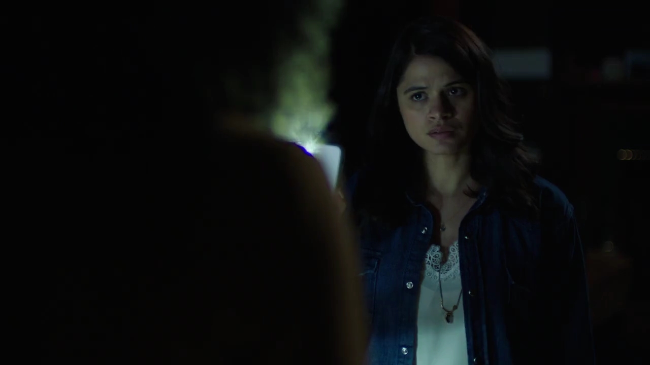 Charmed-Online-dot-nl_Charmed-1x01Pilot00750.jpg