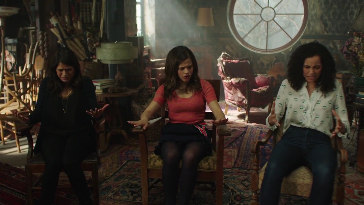 Charmed-Online-dot-nl_Charmed-1x01Pilot01063.jpg Charmed-Online-dot-nl_Charmed-1x01Pilot01063.jpg