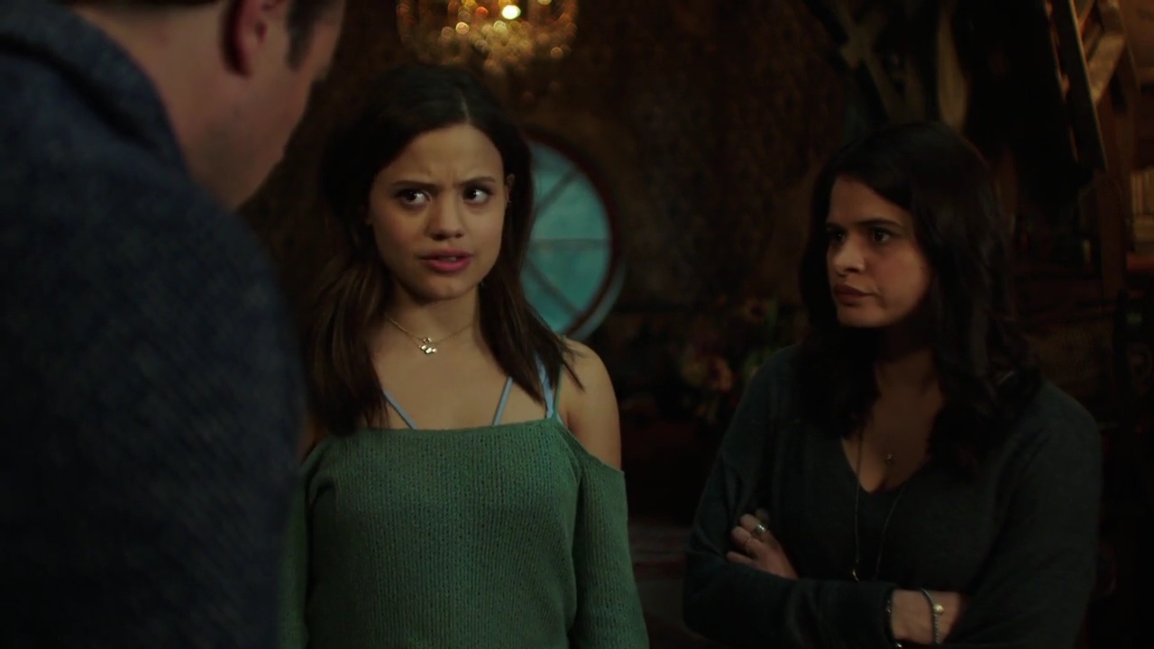 Charmed-Online-dot-nl_Charmed-1x01Pilot01596.jpg Charmed-Online-dot-nl_Charmed-1x01Pilot01596.jpg