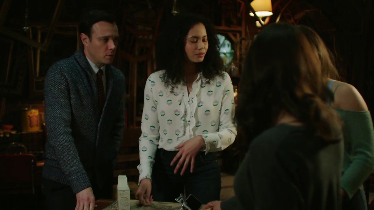 Charmed-Online-dot-nl_Charmed-1x01Pilot01637.jpg Charmed-Online-dot-nl_Charmed-1x01Pilot01637.jpg