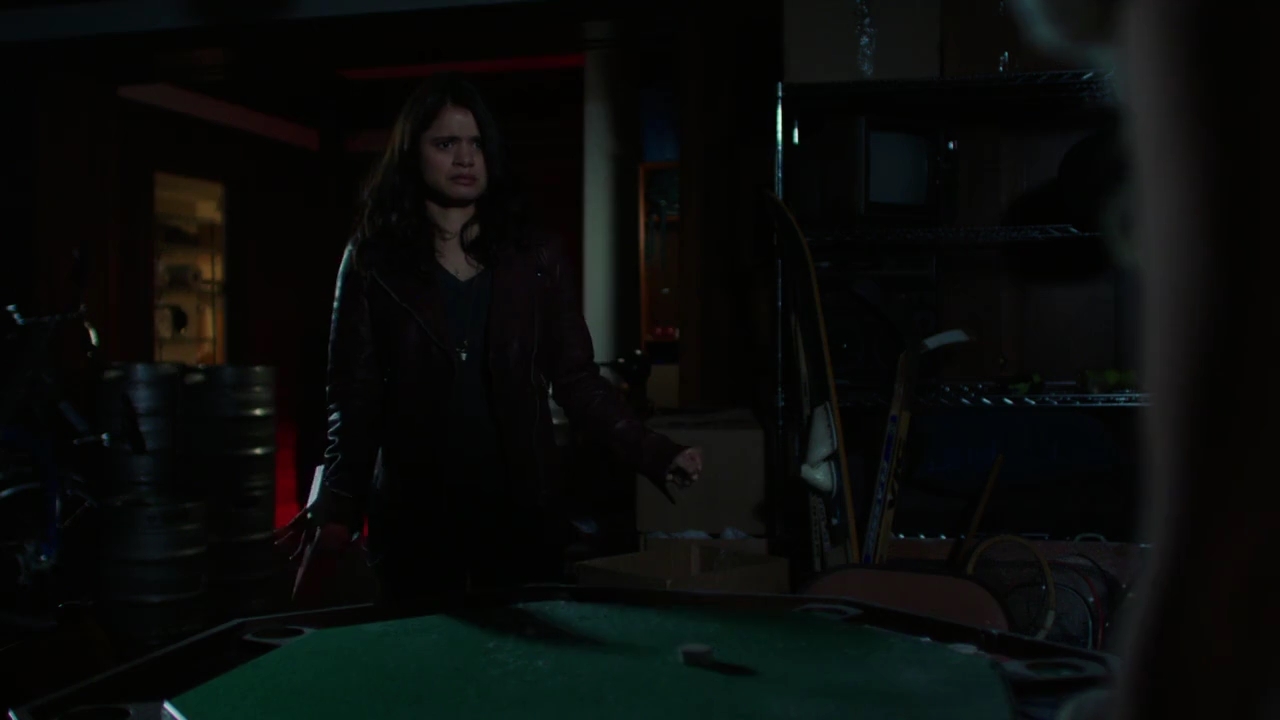Charmed-Online-dot-nl_Charmed-1x01Pilot01760.jpg