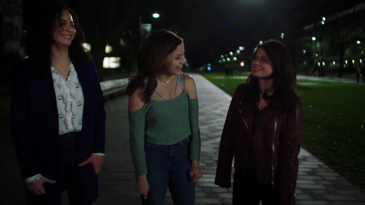 Charmed-Online-dot-nl_Charmed-1x01Pilot01894.jpg Charmed-Online-dot-nl_Charmed-1x01Pilot01894.jpg