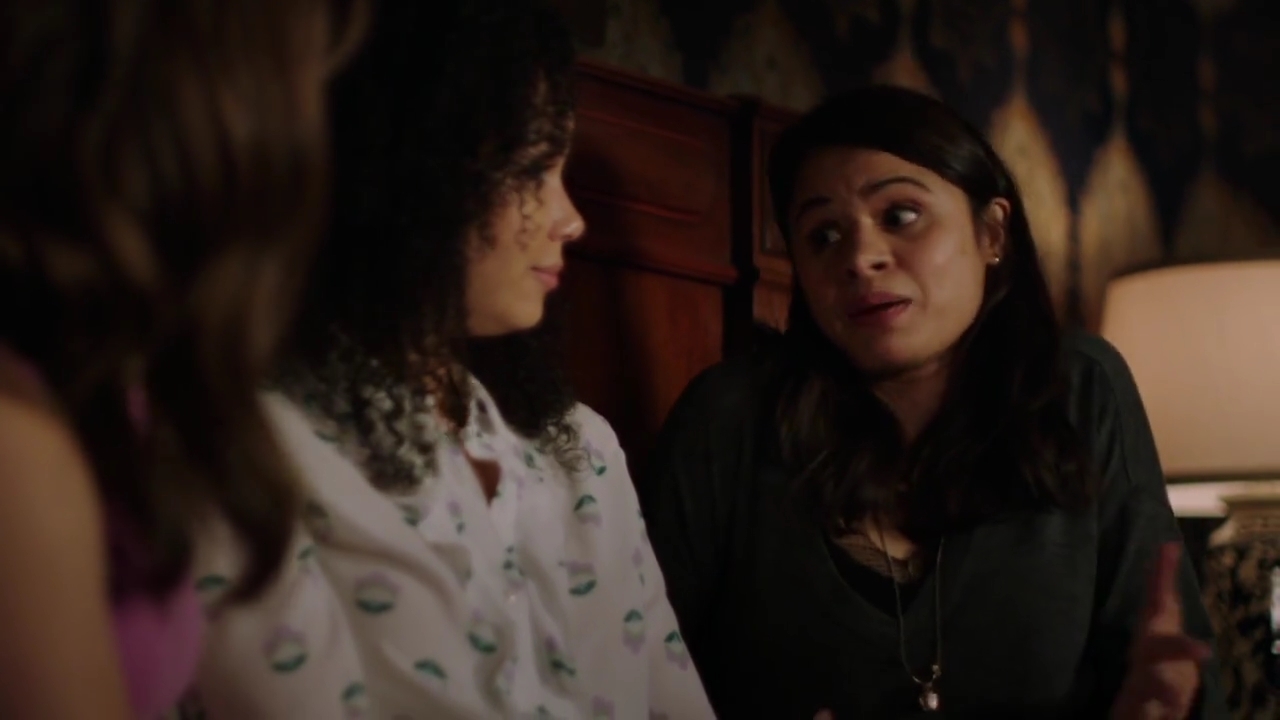 Charmed-Online-dot-nl_Charmed-1x01Pilot02026.jpg