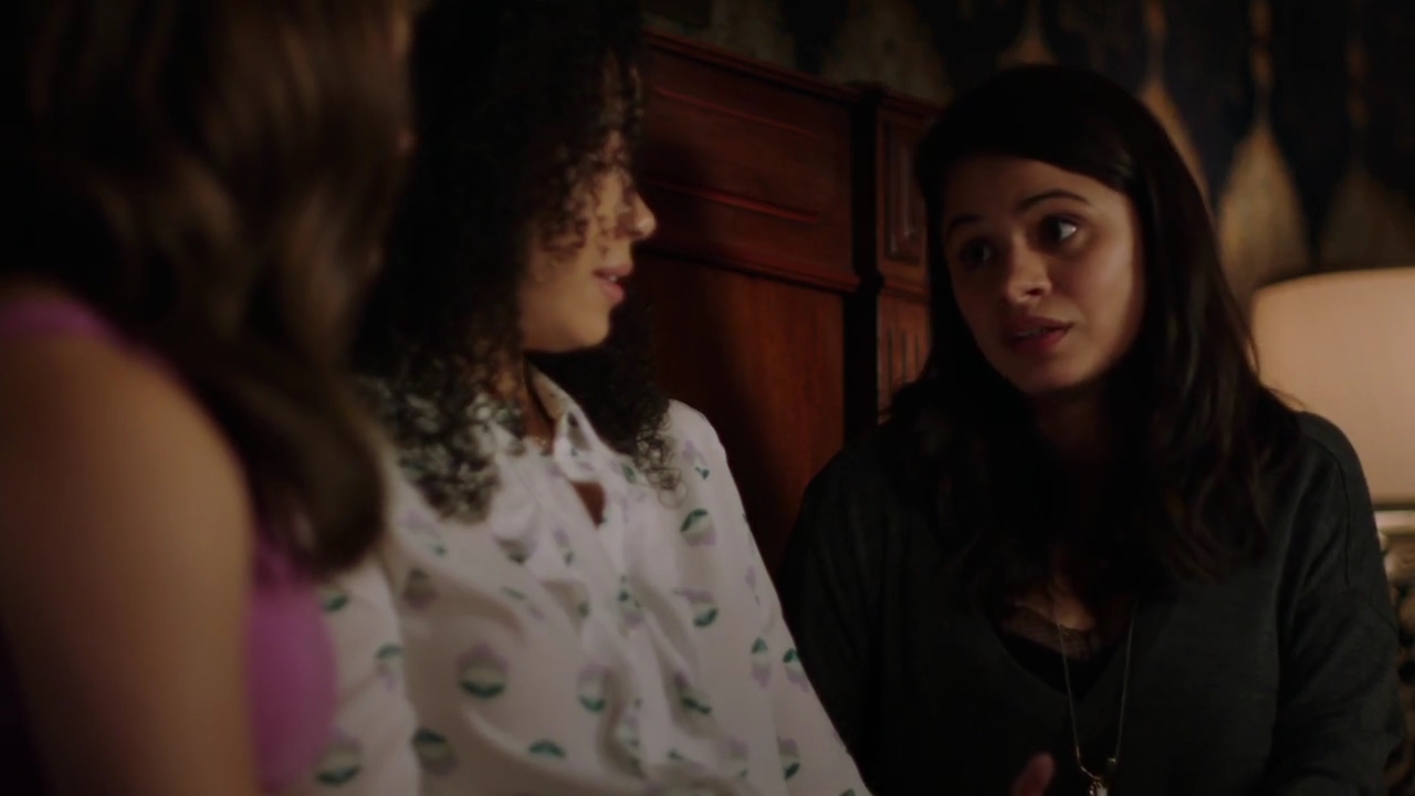 Charmed-Online-dot-nl_Charmed-1x01Pilot02039.jpg