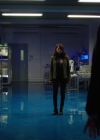 Charmed-Online-dot-nl_Charmed-1x01Pilot02183.jpg