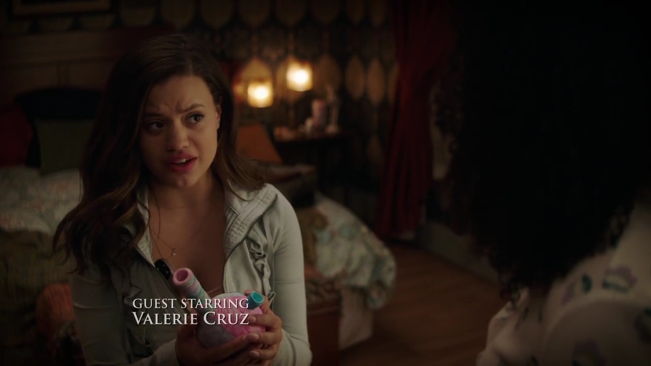 Charmed-Online-dot-nl_Charmed-1x02LetThisMotherOut00186.jpg