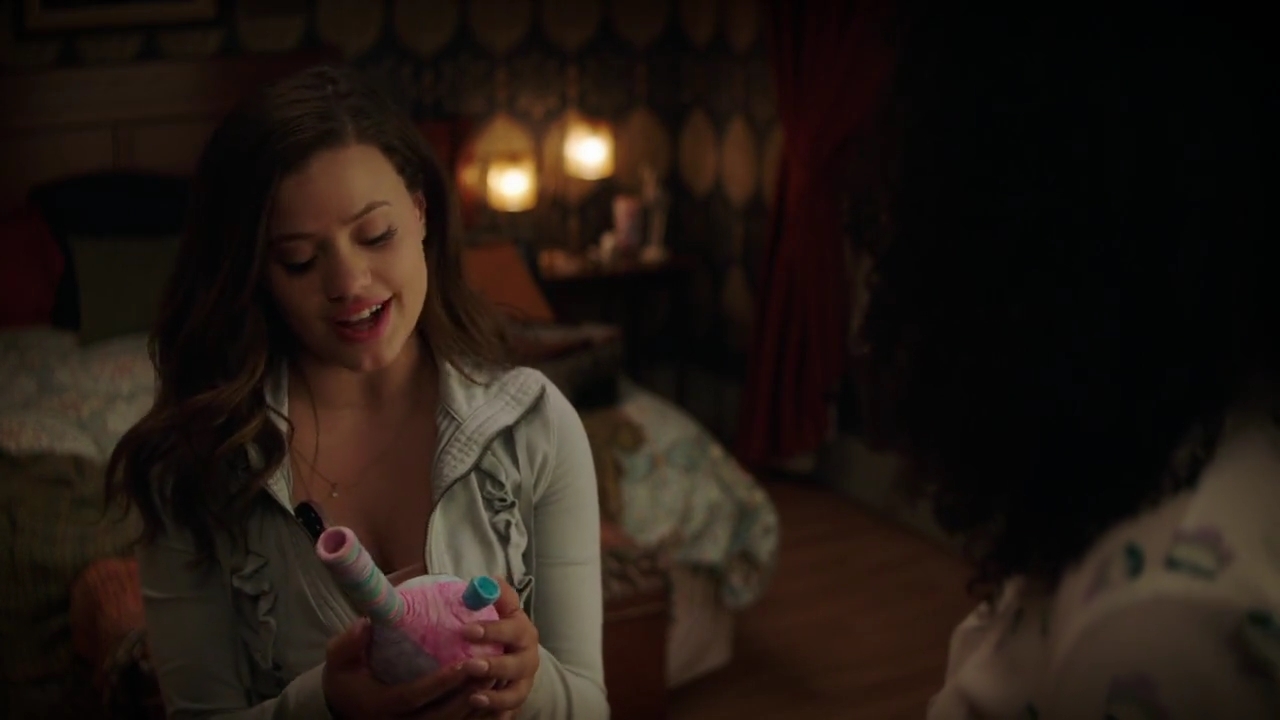 Charmed-Online-dot-nl_Charmed-1x02LetThisMotherOut00189.jpg Charmed-Online-dot-nl_Charmed-1x02LetThisMotherOut00189.jpg