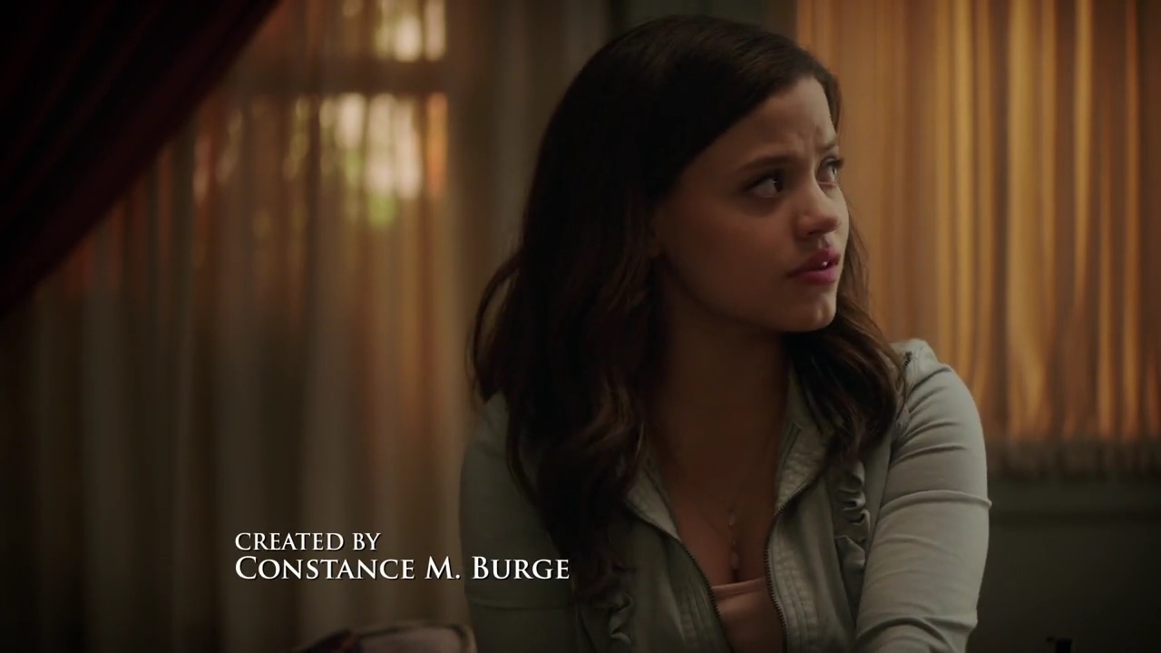 Charmed-Online-dot-nl_Charmed-1x02LetThisMotherOut00304.jpg