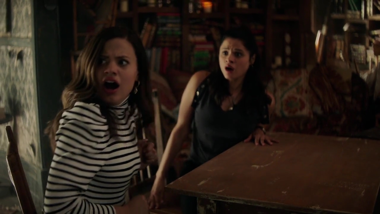 Charmed-Online-dot-nl_Charmed-1x02LetThisMotherOut00794.jpg Charmed-Online-dot-nl_Charmed-1x02LetThisMotherOut00794.jpg