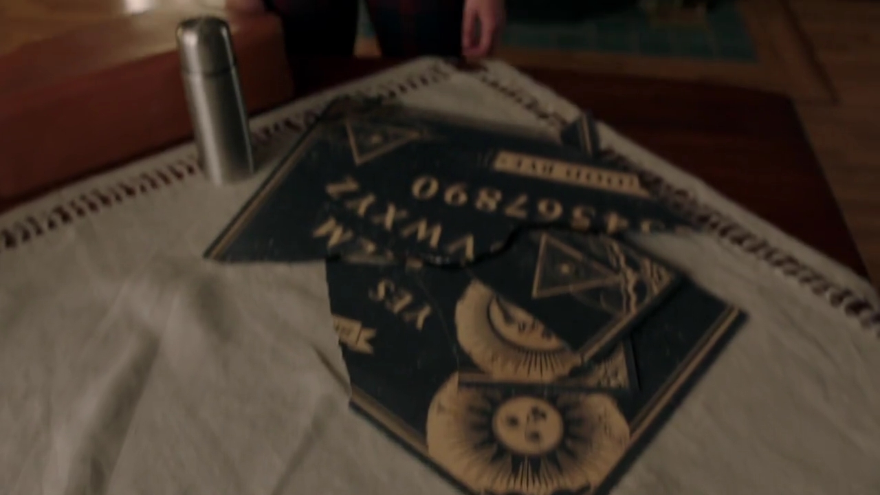 Charmed-Online-dot-nl_Charmed-1x02LetThisMotherOut00795.jpg Charmed-Online-dot-nl_Charmed-1x02LetThisMotherOut00795.jpg