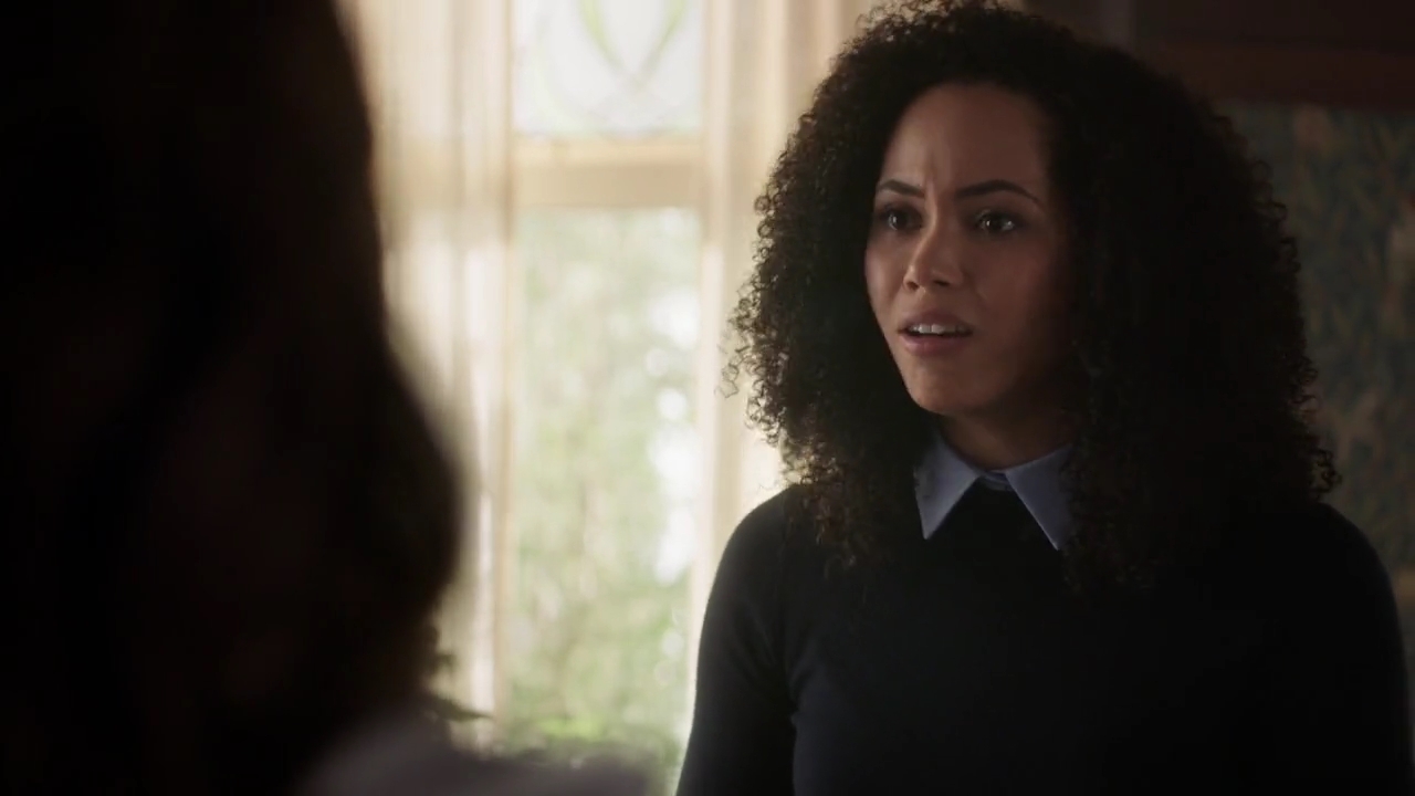 Charmed-Online-dot-nl_Charmed-1x02LetThisMotherOut00848.jpg