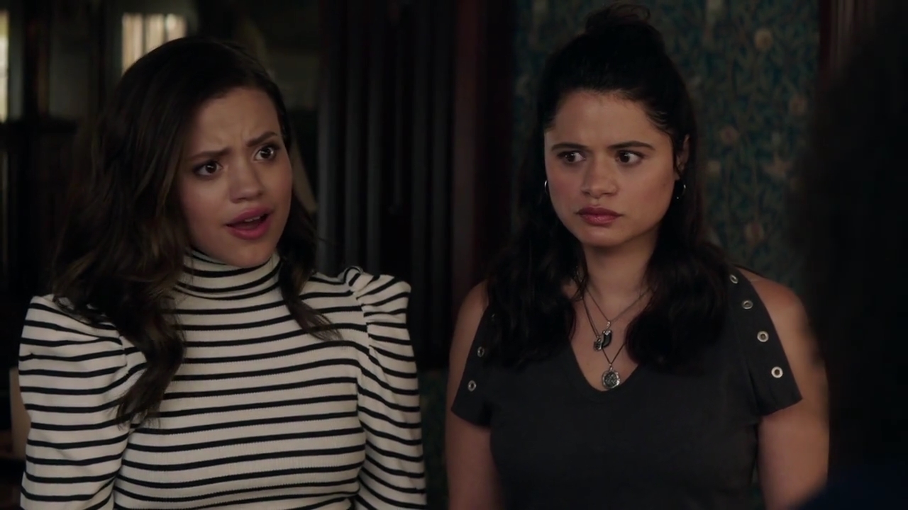 Charmed-Online-dot-nl_Charmed-1x02LetThisMotherOut00869.jpg