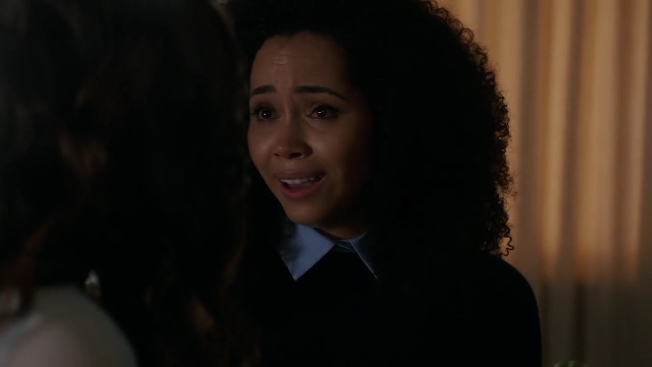Charmed-Online-dot-nl_Charmed-1x02LetThisMotherOut01381.jpg