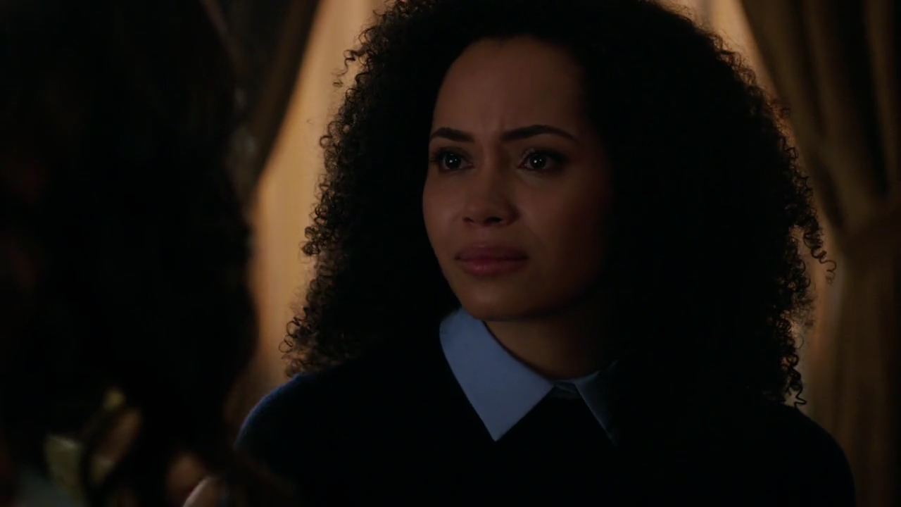 Charmed-Online-dot-nl_Charmed-1x02LetThisMotherOut01390.jpg
