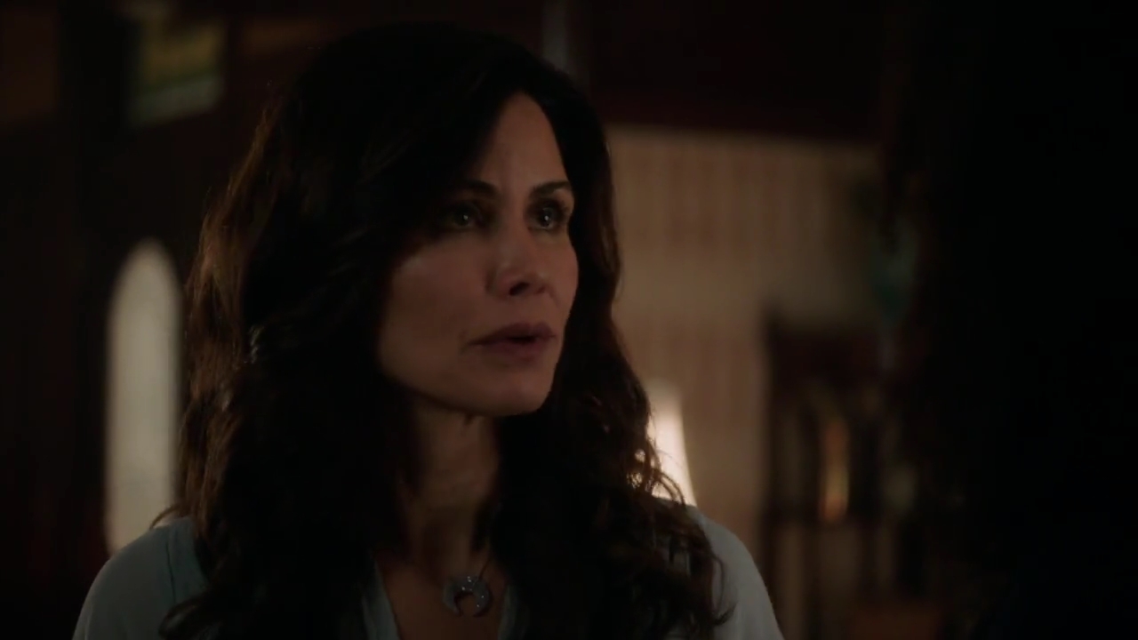 Charmed-Online-dot-nl_Charmed-1x02LetThisMotherOut01422.jpg Charmed-Online-dot-nl_Charmed-1x02LetThisMotherOut01422.jpg