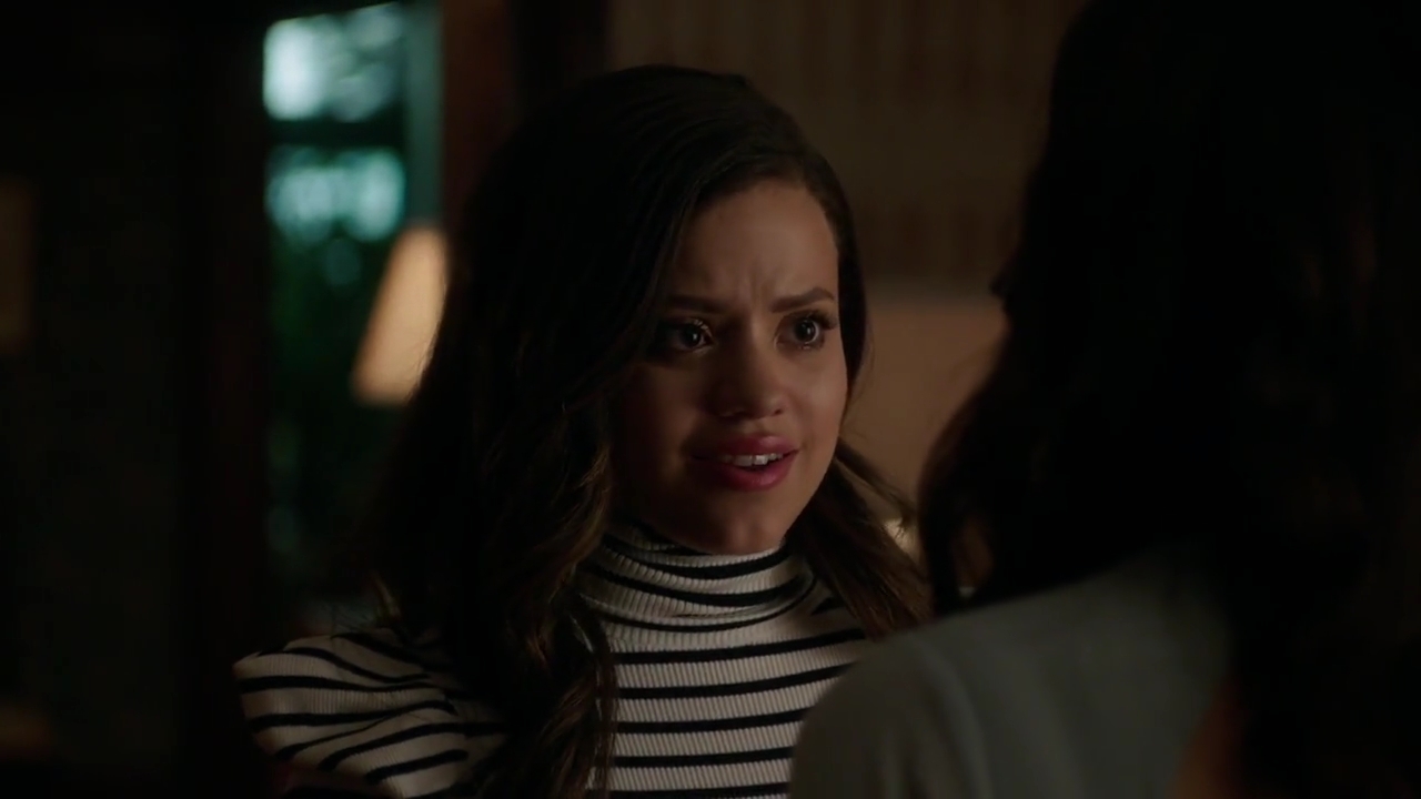 Charmed-Online-dot-nl_Charmed-1x02LetThisMotherOut01440.jpg Charmed-Online-dot-nl_Charmed-1x02LetThisMotherOut01440.jpg