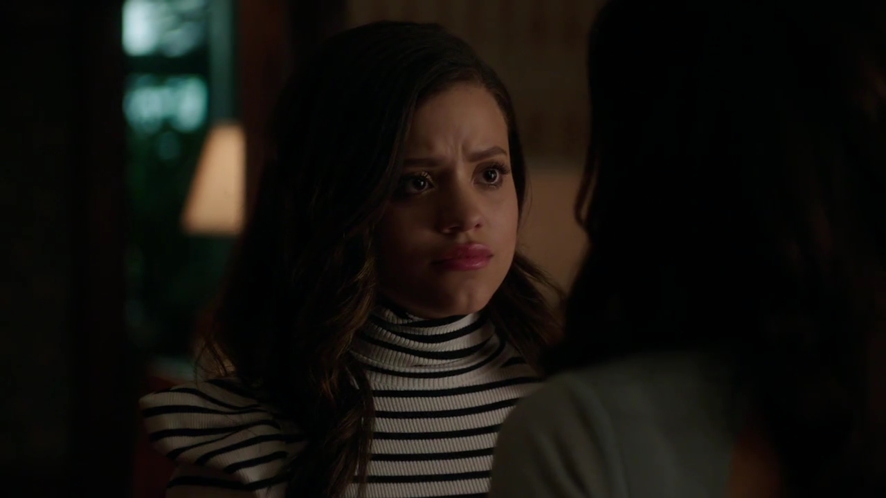 Charmed-Online-dot-nl_Charmed-1x02LetThisMotherOut01445.jpg Charmed-Online-dot-nl_Charmed-1x02LetThisMotherOut01445.jpg