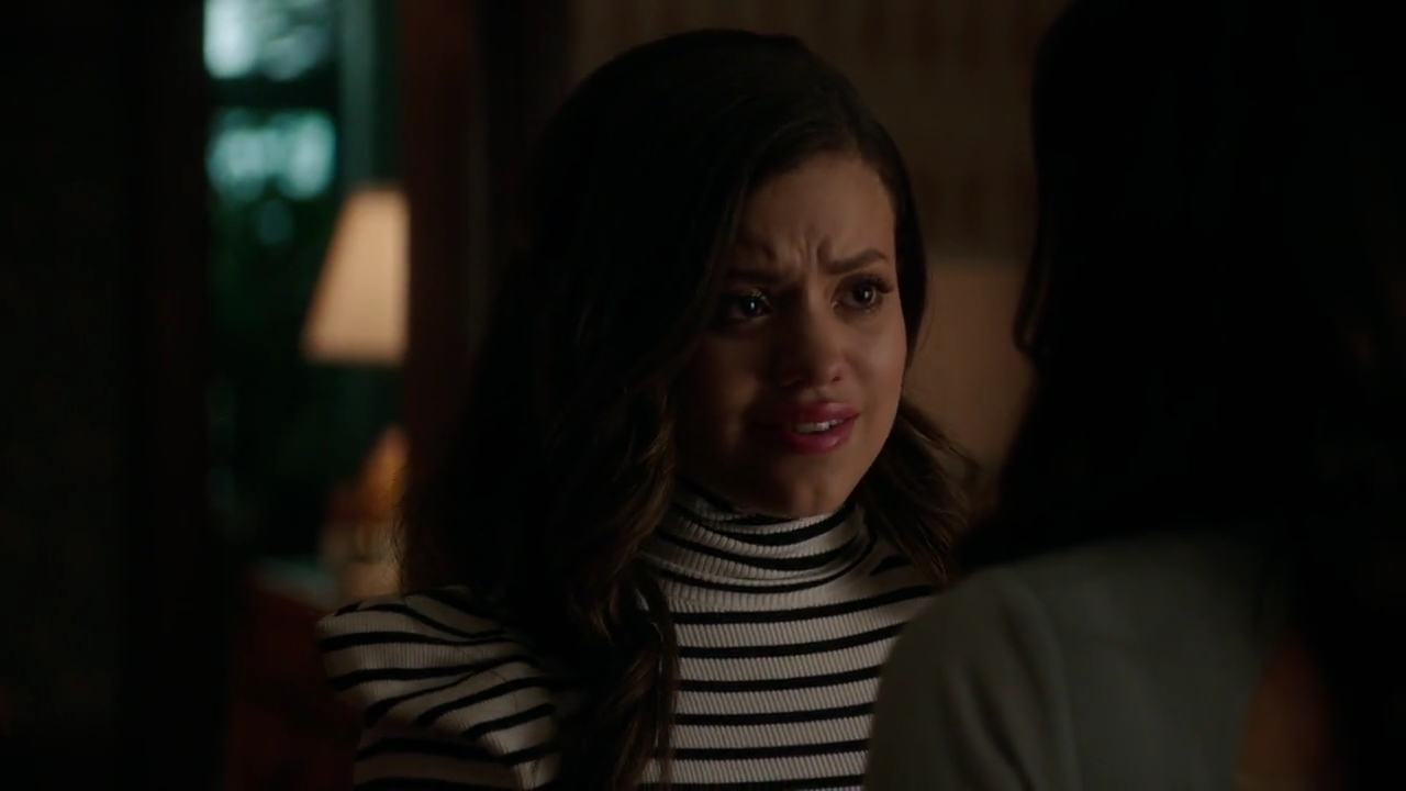 Charmed-Online-dot-nl_Charmed-1x02LetThisMotherOut01451.jpg Charmed-Online-dot-nl_Charmed-1x02LetThisMotherOut01451.jpg