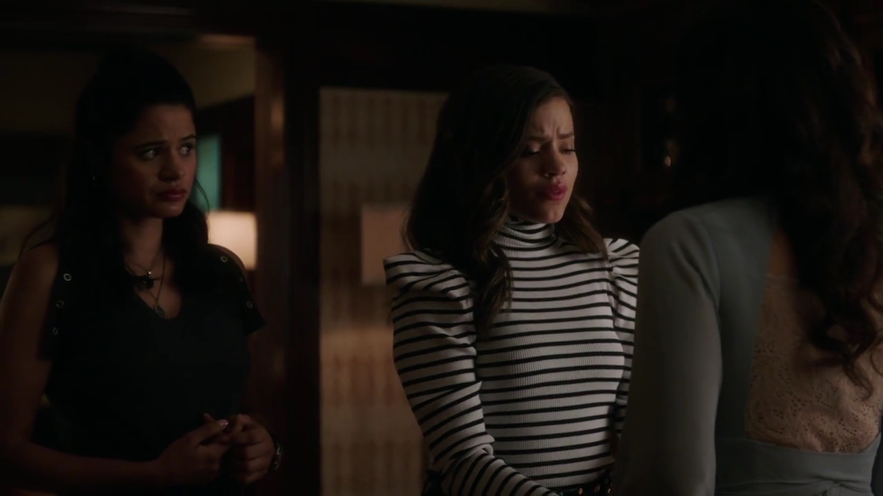 Charmed-Online-dot-nl_Charmed-1x02LetThisMotherOut01454.jpg Charmed-Online-dot-nl_Charmed-1x02LetThisMotherOut01454.jpg