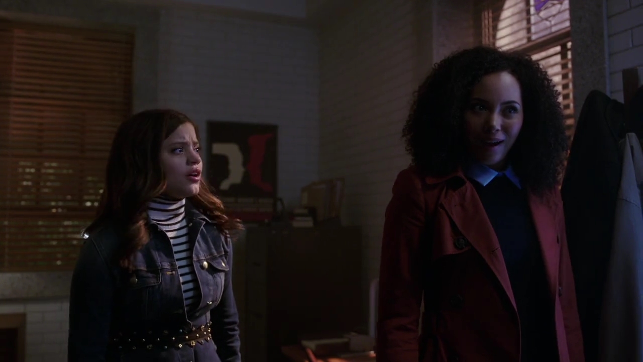 Charmed-Online-dot-nl_Charmed-1x02LetThisMotherOut01506.jpg Charmed-Online-dot-nl_Charmed-1x02LetThisMotherOut01506.jpg