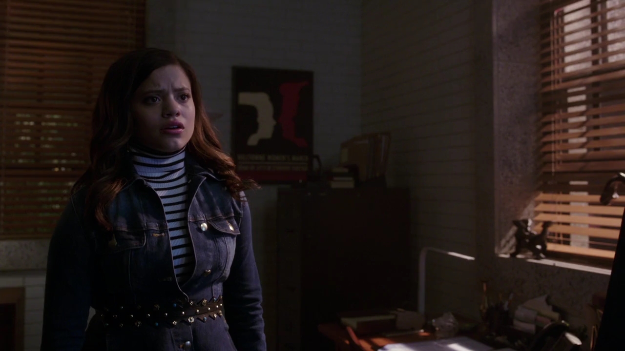 Charmed-Online-dot-nl_Charmed-1x02LetThisMotherOut01510.jpg Charmed-Online-dot-nl_Charmed-1x02LetThisMotherOut01510.jpg