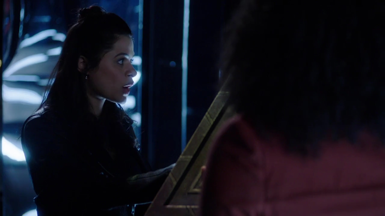 Charmed-Online-dot-nl_Charmed-1x02LetThisMotherOut01597.jpg Charmed-Online-dot-nl_Charmed-1x02LetThisMotherOut01597.jpg