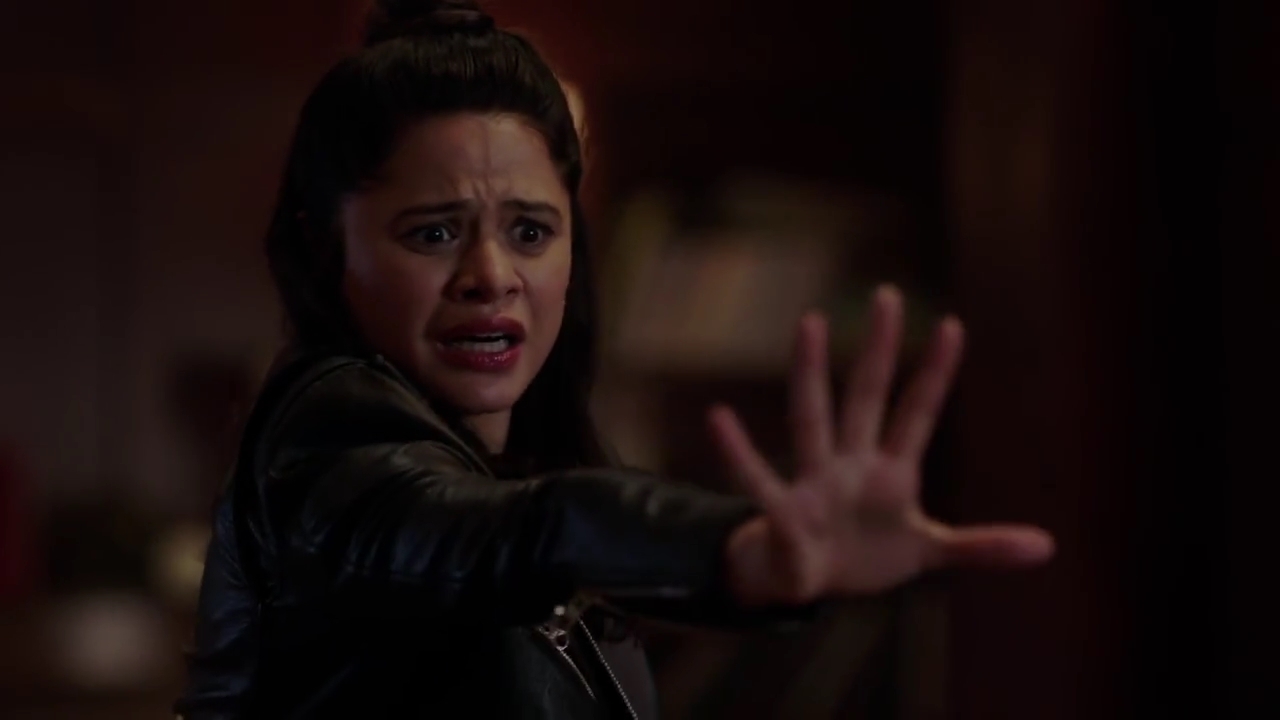 Charmed-Online-dot-nl_Charmed-1x02LetThisMotherOut01812.jpg Charmed-Online-dot-nl_Charmed-1x02LetThisMotherOut01812.jpg