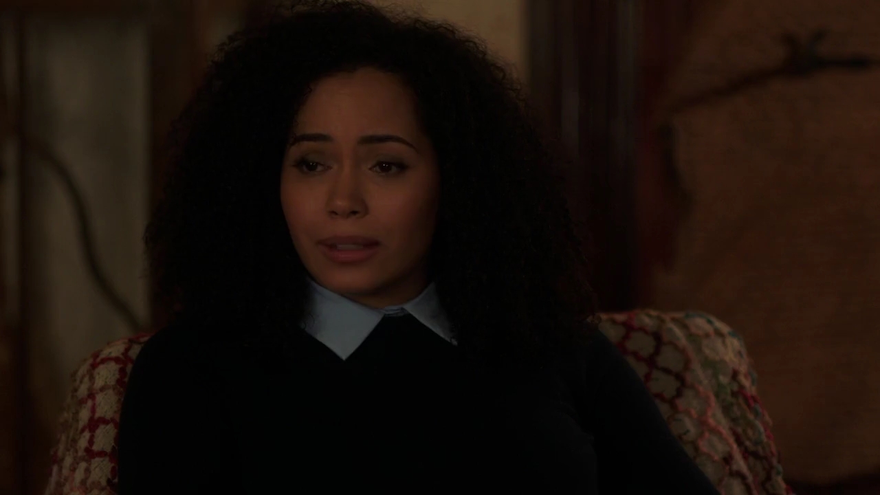 Charmed-Online-dot-nl_Charmed-1x02LetThisMotherOut01889.jpg