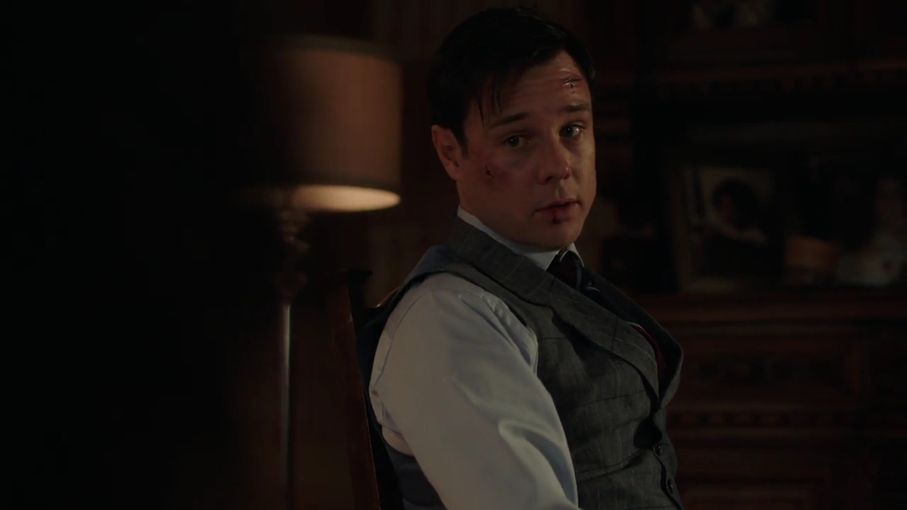 Charmed-Online-dot-nl_Charmed-1x02LetThisMotherOut01932.jpg