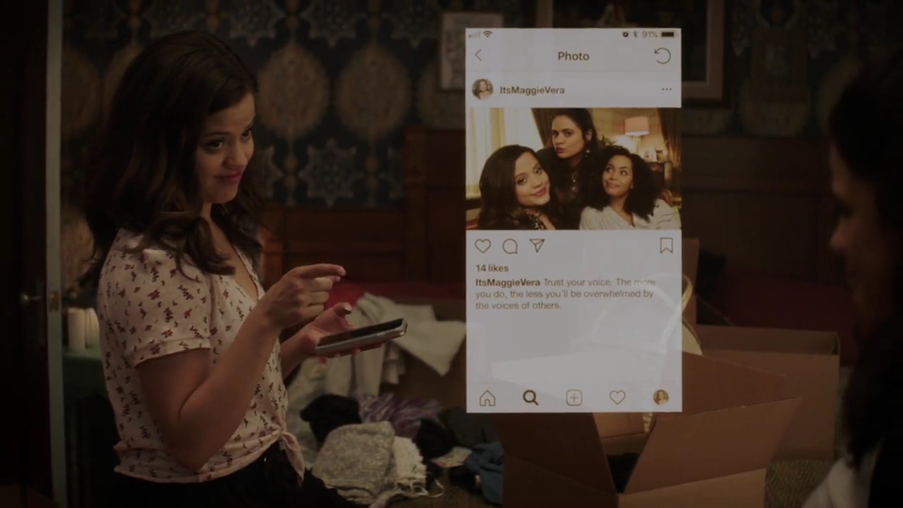 Charmed-Online-dot-nl_Charmed-1x02LetThisMotherOut02166.jpg