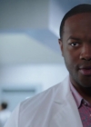 Charmed-Online-dot-nl_Charmed-1x02LetThisMotherOut00484.jpg