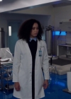 Charmed-Online-dot-nl_Charmed-1x02LetThisMotherOut00559.jpg