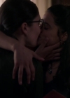 Charmed-Online-dot-nl_Charmed-1x02LetThisMotherOut00950.jpg