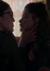 Charmed-Online-dot-nl_Charmed-1x02LetThisMotherOut00952.jpg